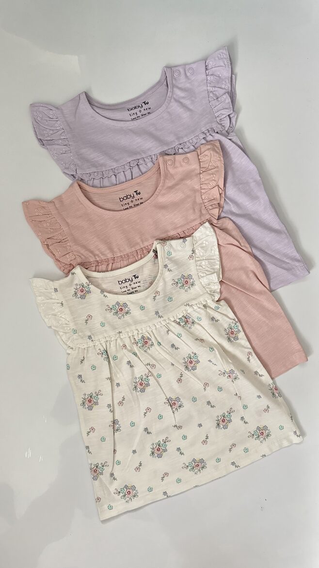 3 gab. krekliņi ar mežģīni “Pastel ziedi”