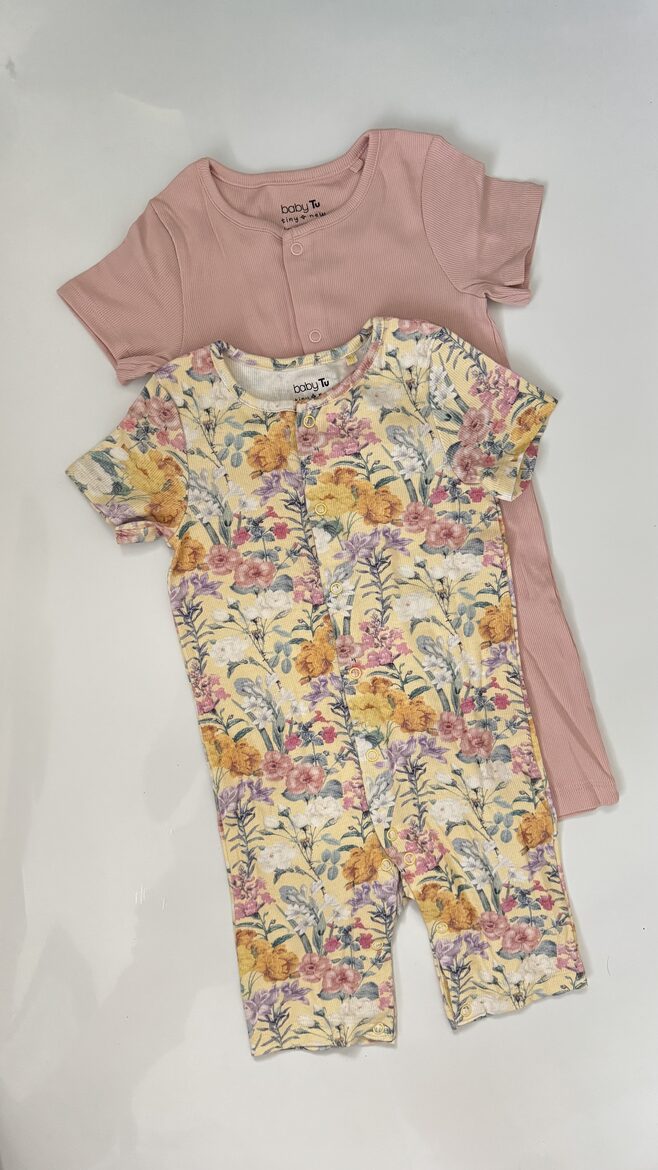 2 gab. ribbed īsie romperi “Ziedi”