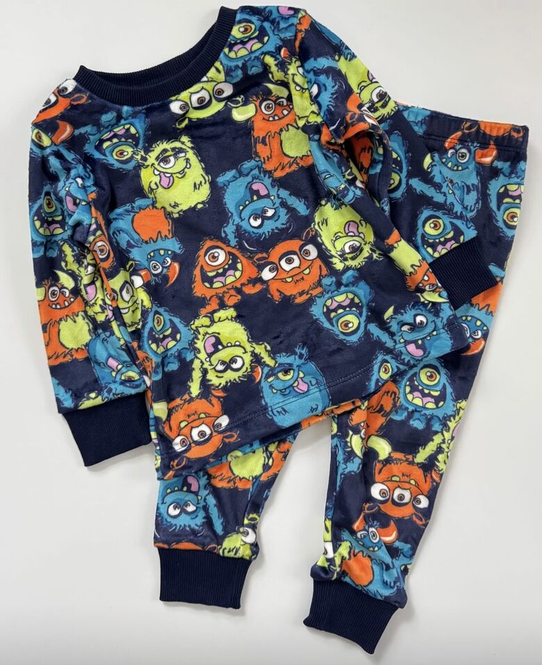 Velūra pidžama “Monstriņi”