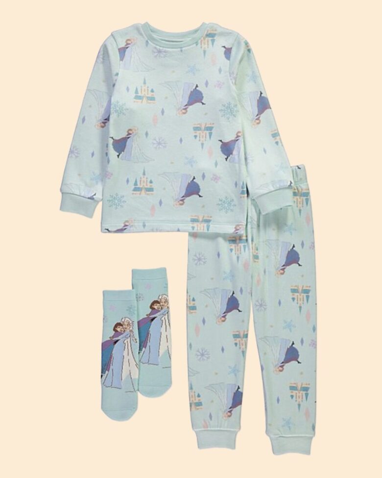 Velūra pidžama ar neslīdošām zeķēm “Elza”