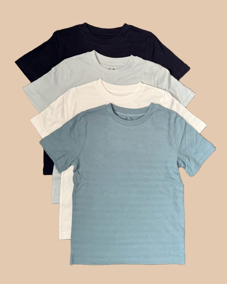 4 gab. mīksti tekstūras T-krekli 