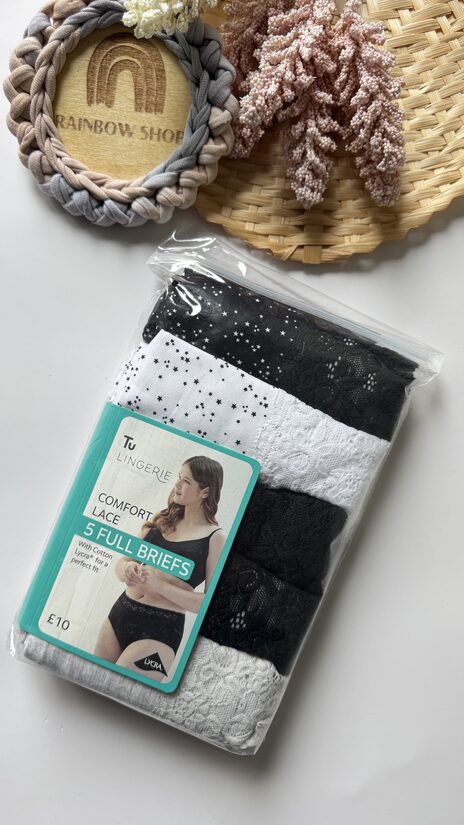 5 gab.  “Full briefs” apakšbikses ar mežģīni