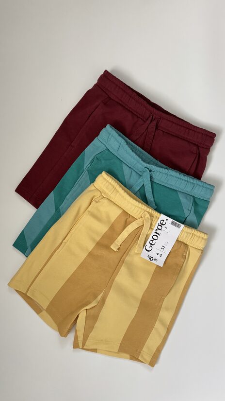 3 gab. šorti “Svītras”