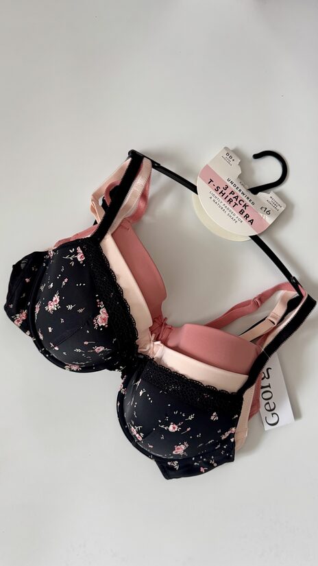 SIEVIEŠU APAKŠVEĻA