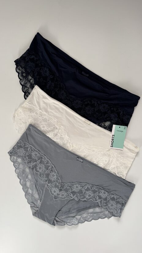 3 gab. mežģīņu “Shorts” apakšbikses 