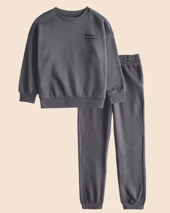 Tumši pelēks sporta kostīms