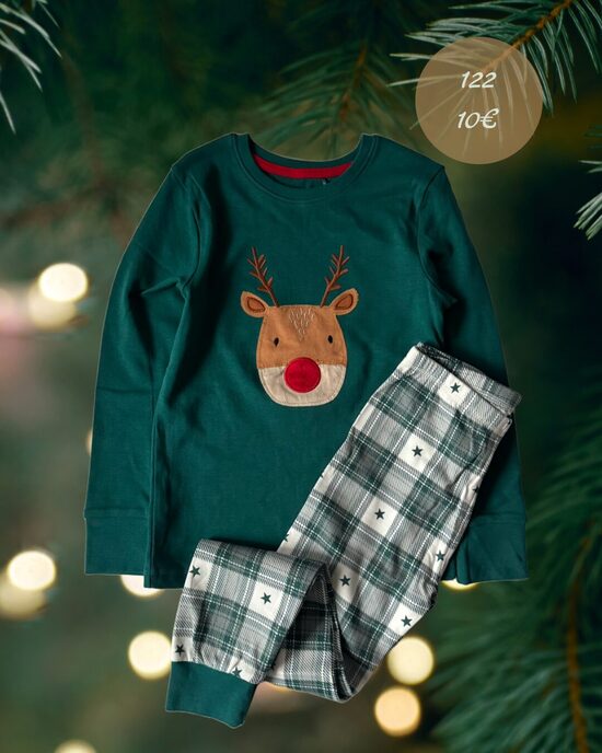 Kolvilnas pidžama ar briedi 